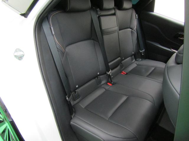 クラウンスポーツ Ｚ　ＴＳＳ　パノラマルーフ　純正ナビ　フルセグ　ＥＴＣ２．０　Ａモニター　Ｄインナーミラー　モデエアロ　モデ２１アルミ　オートライト　ＬＥＤヘッド　レザーシート　Ｐシート　エアシート　シートヒーター（49枚目）