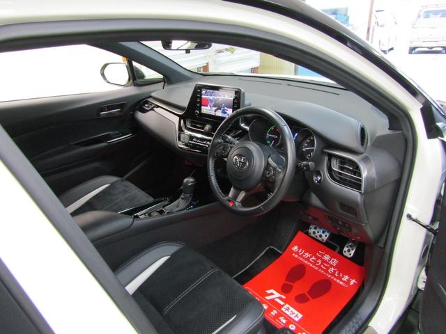 C-HR S GRスポーツ 1オーナー TSS 8インチナビ フルセグ Bluetooth Aモニター ビルトインETC スマートキー オートリトラ オートライト LEDヘッド フォグ オートハイビーム ハーフレザー 19アルミ(38枚目)