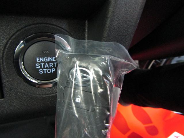 ハイゼットトラック ジャンボエクストラ　届出済未使用車　ＳＡＩＩＩ　ＳＤナビ　フルセグ　Ｂｌｕｅｔｏｏｔｈ　ネット動画　ソナー　電格ミラー　スマートキー　Ｐスタート　オートライト　ＬＥＤヘッド　フォグ　Ｗエアバック　ＡＢＳ（16枚目）