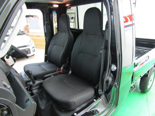 ハイゼットトラック ジャンボエクストラ　届出済未使用車　ＳＡＩＩＩ　ＳＤナビ　フルセグ　Ｂｌｕｅｔｏｏｔｈ　ネット動画　ソナー　電格ミラー　スマートキー　Ｐスタート　オートライト　ＬＥＤヘッド　フォグ　Ｗエアバック　ＡＢＳ（28枚目）