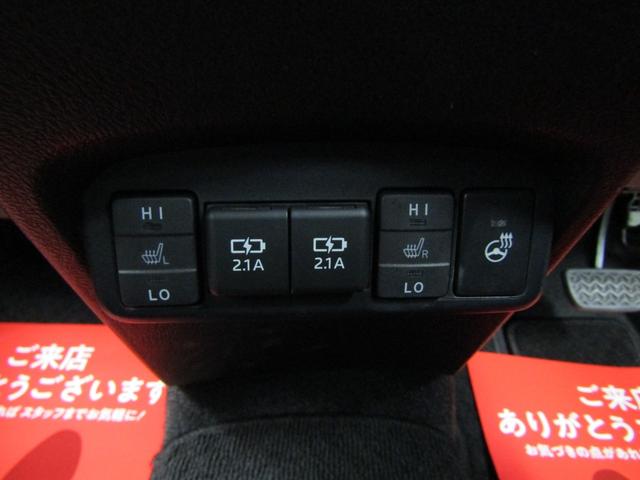 シエンタ Ｇ　クエロ　ワンオーナー　ＴＳＳ　ＳＤナビ　ＣＤ　ＤＶＤ　フルセグ　Ｂｌｕｅｔｏｏｔｈ　ビルトインＥＴＣ　Ａモニター　両側電動ドア　オートリトラ　オートライト　ＬＥＤヘッド　フォグ　ハーフレザー　シートヒーター（17枚目）