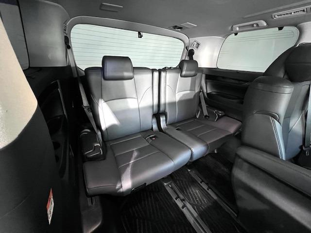 アルファード ２．５Ｓ　Ｃパッケージ　ＭＯＤＥＬＬＩＳＴＡエアロ・イルミ・マフラー　メーカーナビ　ＪＢＬ　リヤエンター　ＢＳＭ　デジタルミラー　サンルーフ　全方位モニター　ＵＳＢ・ＨＤＭＩ　ＡＣ１００Ｖ　３眼ＬＥＤヘッドライト　１オーナー（6枚目）