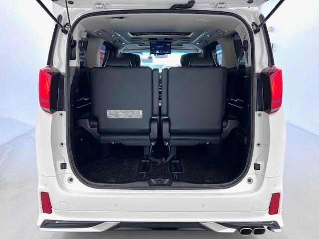 アルファード ２．５Ｓ　Ｃパッケージ　ＭＯＤＥＬＬＩＳＴＡエアロ・イルミ・マフラー　メーカーナビ　ＪＢＬ　リヤエンター　ＢＳＭ　デジタルミラー　サンルーフ　全方位モニター　ＵＳＢ・ＨＤＭＩ　ＡＣ１００Ｖ　３眼ＬＥＤヘッドライト　１オーナー（7枚目）