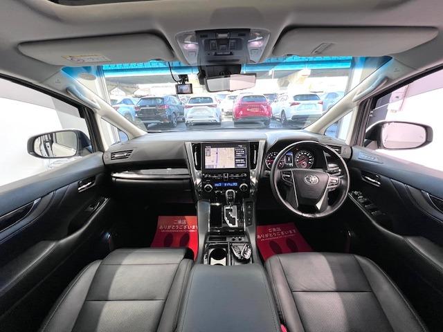 アルファード ２．５Ｓ　Ｃパッケージ　ＭＯＤＥＬＬＩＳＴＡエアロ・イルミ・マフラー　メーカーナビ　ＪＢＬ　リヤエンター　ＢＳＭ　デジタルミラー　サンルーフ　全方位モニター　ＵＳＢ・ＨＤＭＩ　ＡＣ１００Ｖ　３眼ＬＥＤヘッドライト　１オーナー（43枚目）