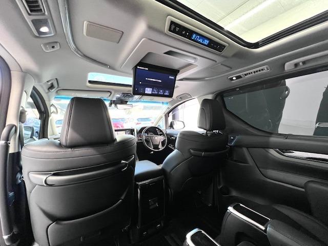 アルファード ２．５Ｓ　Ｃパッケージ　ＭＯＤＥＬＬＩＳＴＡエアロ・イルミ・マフラー　メーカーナビ　ＪＢＬ　リヤエンター　ＢＳＭ　デジタルミラー　サンルーフ　全方位モニター　ＵＳＢ・ＨＤＭＩ　ＡＣ１００Ｖ　３眼ＬＥＤヘッドライト　１オーナー（45枚目）