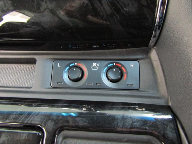 ヴェルファイア ２．５Ｚ　Ｇエディション　１オーナー　ＴＳＳ　アルパイン１１ナビ　ＤＶＤ　フルセグ　Ｂｌｕｅｔｏｏｔｈ　バックカメラ　ドラレコ　ＥＴＣ　フリップＤ　スマートキー　ソナー　ＬＥＤヘッド　フォグ　レザーシート　Ｐシート　エアシート（19枚目）