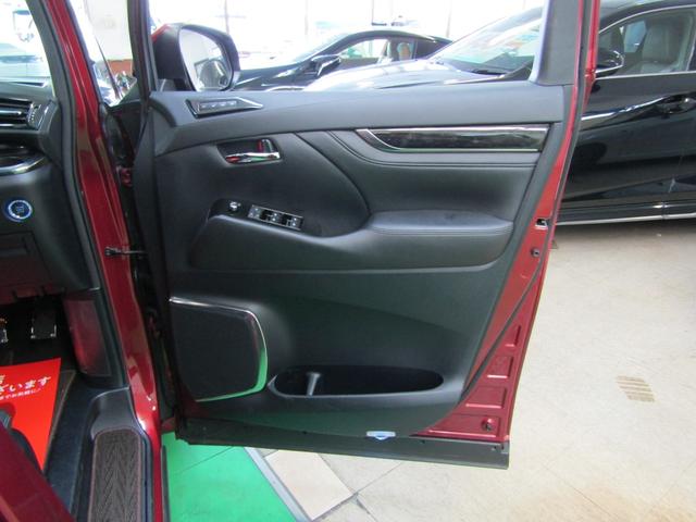 ヴェルファイア ２．５Ｚ　Ｇエディション　１オーナー　ＴＳＳ　アルパイン１１ナビ　ＤＶＤ　フルセグ　Ｂｌｕｅｔｏｏｔｈ　バックカメラ　ドラレコ　ＥＴＣ　フリップＤ　スマートキー　ソナー　ＬＥＤヘッド　フォグ　レザーシート　Ｐシート　エアシート（41枚目）