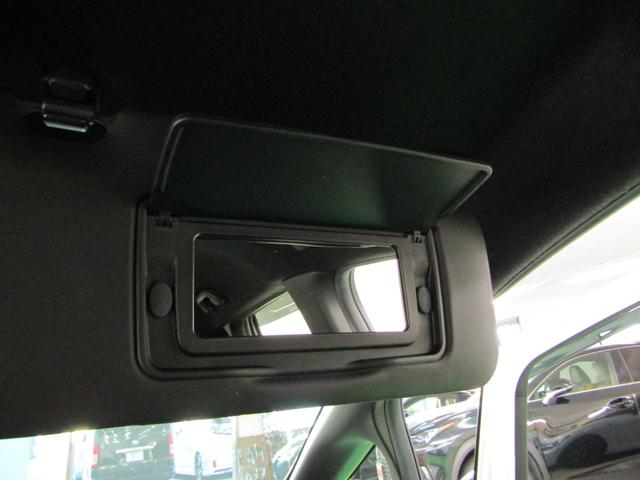 フィットハイブリッド Ｓ　ホンダセンシング　ワンオーナー　８インチナビ　ＣＤ　ＤＶＤ　フルセグ　Ｂｌｕｅｔｏｏｔｈ　バックカメラ　ドラレコ　ビルトインＥＴＣ　スマートキー　オートライト　ＬＥＤヘッド　フォグ　シートリフター　１６アルミ　ＵＳＢ（30枚目）