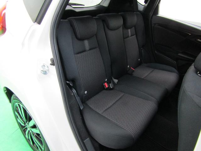 フィットハイブリッド Ｓ　ホンダセンシング　ワンオーナー　８インチナビ　ＣＤ　ＤＶＤ　フルセグ　Ｂｌｕｅｔｏｏｔｈ　バックカメラ　ドラレコ　ビルトインＥＴＣ　スマートキー　オートライト　ＬＥＤヘッド　フォグ　シートリフター　１６アルミ　ＵＳＢ（44枚目）