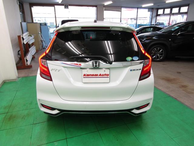 フィットハイブリッド Ｓ　ホンダセンシング　ワンオーナー　８インチナビ　ＣＤ　ＤＶＤ　フルセグ　Ｂｌｕｅｔｏｏｔｈ　バックカメラ　ドラレコ　ビルトインＥＴＣ　スマートキー　オートライト　ＬＥＤヘッド　フォグ　シートリフター　１６アルミ　ＵＳＢ（65枚目）