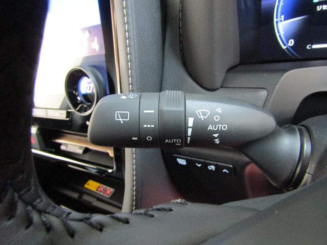 アルファード Ｚ　登録済未使用車　ＴＳＳ　ムーンルーフ　純正ナビ　フルセグ　ソナー　フリップＤ　Ａモニター　Ｄインナーミラー　ＥＴＣ２．０　ＨＵＤ　ＬＥＤヘッド　フォグ　レザーシート　Ｐシート　エアシート　両側電動ドア（28枚目）