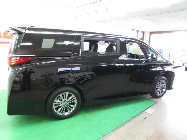 アルファード Ｚ　登録済未使用車　ＴＳＳ　ムーンルーフ　純正ナビ　フルセグ　ソナー　フリップＤ　Ａモニター　Ｄインナーミラー　ＥＴＣ２．０　ＨＵＤ　ＬＥＤヘッド　フォグ　レザーシート　Ｐシート　エアシート　両側電動ドア（69枚目）