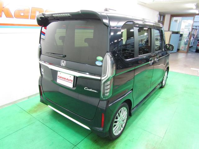 N-BOXカスタム Lターボ 1オーナー ホンダセンシング SDナビ DVD フルセグ ソナー ETC Bカメラ スマートキー 電格ミラー 15アルミ オートライト LEDヘッド フォグ ハーフレザー シートヒーター 両側電動ドア(7枚目)