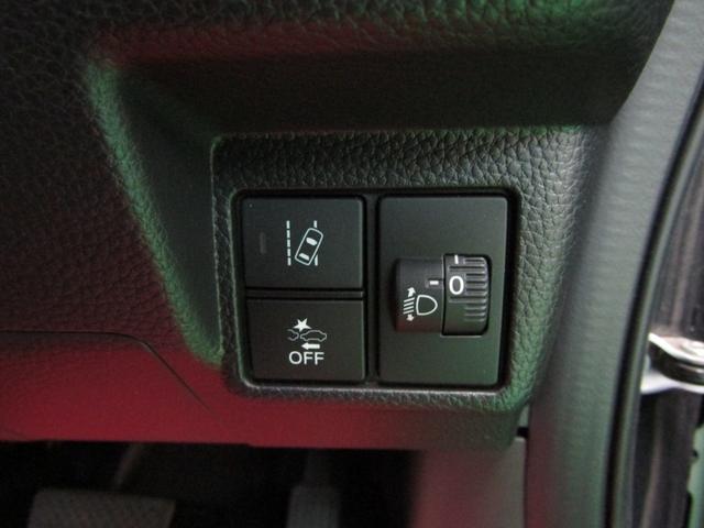 N-BOXカスタム Lターボ 1オーナー ホンダセンシング SDナビ DVD フルセグ ソナー ETC Bカメラ スマートキー 電格ミラー 15アルミ オートライト LEDヘッド フォグ ハーフレザー シートヒーター 両側電動ドア(29枚目)