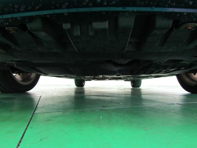 プリウス Ｓツーリングセレクション　ＨＤＤナビ　ＣＤ　ＤＶＤ　フルセグ　Ｂｌｕｅｔｏｏｔｈ　ビルトインＥＴＣ　ドラレコ　バックカメラ　ヘッドウォッシャー　スマートキー　Ｐスタート　オートライト　ＨＩＤ　フォグ　シートリフター　１７アルミ（50枚目）