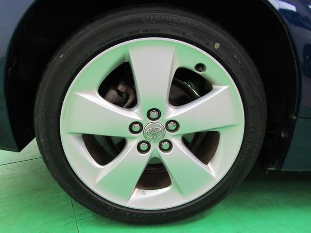 プリウス Ｓツーリングセレクション　ＨＤＤナビ　ＣＤ　ＤＶＤ　フルセグ　Ｂｌｕｅｔｏｏｔｈ　ビルトインＥＴＣ　ドラレコ　バックカメラ　ヘッドウォッシャー　スマートキー　Ｐスタート　オートライト　ＨＩＤ　フォグ　シートリフター　１７アルミ（53枚目）