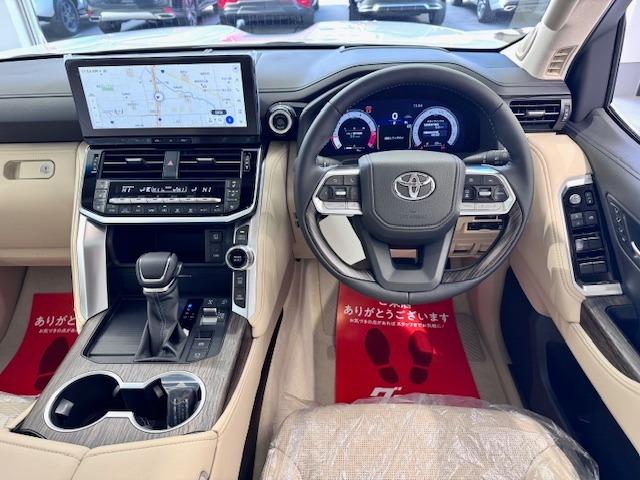 ランドクルーザー ZX MODELLISTAエアロ サンルーフ JBL 電動リヤデフ リヤエンタ 寒冷地仕様 クールBOX ルーフレール 空気圧センサー トノカバー ITSコネクト HUD BSM HDMI Carplay(2枚目)