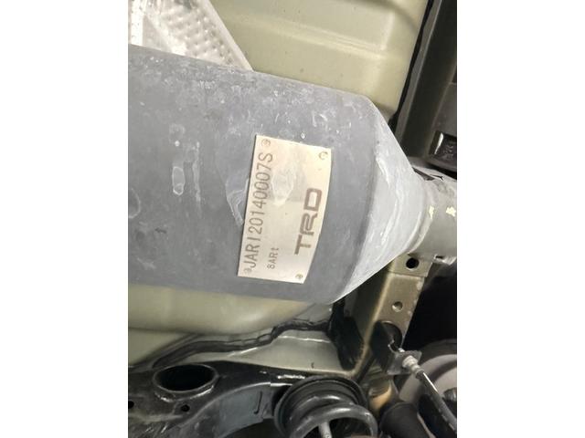 ＮＸ ＮＸ３００　Ｆスポーツ　ＴＲＤエアロ・マフラー　白革　サンルーフ　ＥＴＣ２．０　バック・サイドカメラ　ＨＵＤ　パワーバックドア　シートヒーター・クーラー　純正フロアマット　前後ドライブレコーダー　ワンオーナー（68枚目）