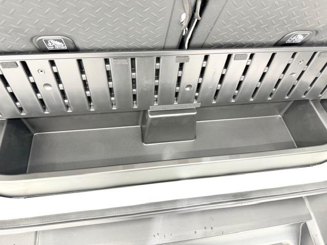 ジムニーシエラ ＪＣ　パイオニア９型ナビ　バックモニター　ＥＴＣ２．０　ＨＤＭＩ　パイオニアトゥイーター　純正フロアマット　シートカバー　シートヒーター　リヤパーキングセンサー　ＬＥＤヘッドライト　衝突軽減ブレーキ（35枚目）