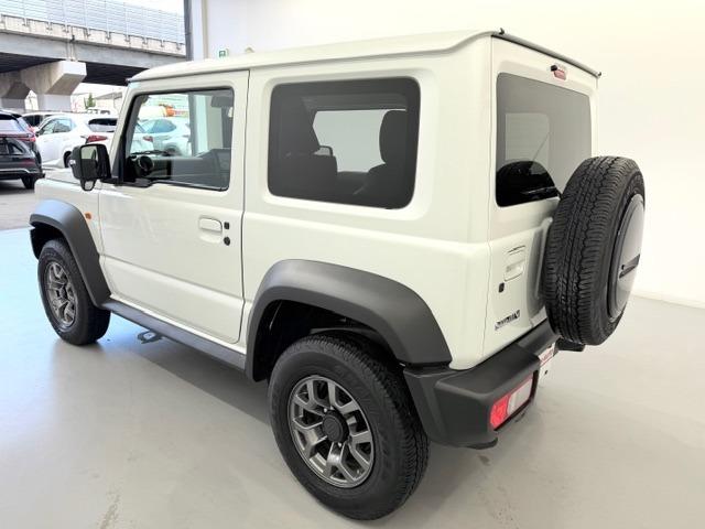 ジムニーシエラ ＪＣ　パイオニア９型ナビ　バックモニター　ＥＴＣ２．０　ＨＤＭＩ　パイオニアトゥイーター　純正フロアマット　シートカバー　シートヒーター　リヤパーキングセンサー　ＬＥＤヘッドライト　衝突軽減ブレーキ（40枚目）