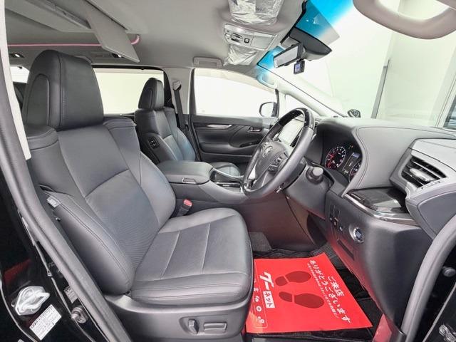 ヴェルファイア ２．５Ｚ　Ｇエディション　純正ナビ　後席モニター　デジタルミラー　ＢＳＭ　ＥＴＣ２．０　ＴＶ　ＣＤ・ＤＶＤ　Ｃａｒｐｌａｙ　ＭＯＤＥＬＬＩＳＴＡフロントエアロ・シグネチャーイルミ・グリルカバー　純正フロアマット・ドアバイザー（4枚目）