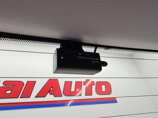 ヴェルファイア ２．５Ｚ　Ｇエディション　純正ナビ　後席モニター　デジタルミラー　ＢＳＭ　ＥＴＣ２．０　ＴＶ　ＣＤ・ＤＶＤ　Ｃａｒｐｌａｙ　ＭＯＤＥＬＬＩＳＴＡフロントエアロ・シグネチャーイルミ・グリルカバー　純正フロアマット・ドアバイザー（27枚目）