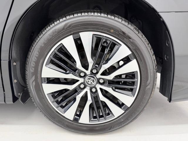 ヴェルファイア ２．５Ｚ　Ｇエディション　純正ナビ　後席モニター　デジタルミラー　ＢＳＭ　ＥＴＣ２．０　ＴＶ　ＣＤ・ＤＶＤ　Ｃａｒｐｌａｙ　ＭＯＤＥＬＬＩＳＴＡフロントエアロ・シグネチャーイルミ・グリルカバー　純正フロアマット・ドアバイザー（68枚目）