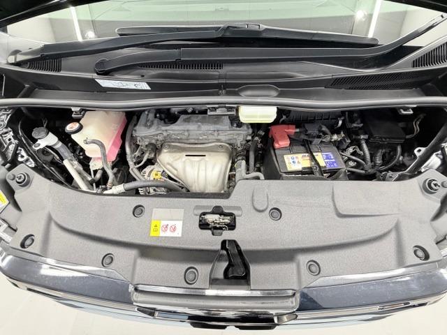 ヴェルファイア ２．５Ｚ　Ｇエディション　純正ナビ　後席モニター　デジタルミラー　ＢＳＭ　ＥＴＣ２．０　ＴＶ　ＣＤ・ＤＶＤ　Ｃａｒｐｌａｙ　ＭＯＤＥＬＬＩＳＴＡフロントエアロ・シグネチャーイルミ・グリルカバー　純正フロアマット・ドアバイザー（70枚目）