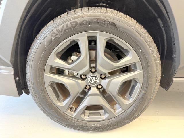 ＲＡＶ４ アドベンチャー　ＪＡＯＳエアロ　１０．５ＤＡナビ　全方位モニター　サンルーフ　ＥＴＣ２．０　ＢＳＭ　Ｃａｒｐｌａｙ　デジタルミラー　ドラレコ　パワーバックドア　純正フロアマット　シートヒーター・クーラー　ワンオーナー（68枚目）