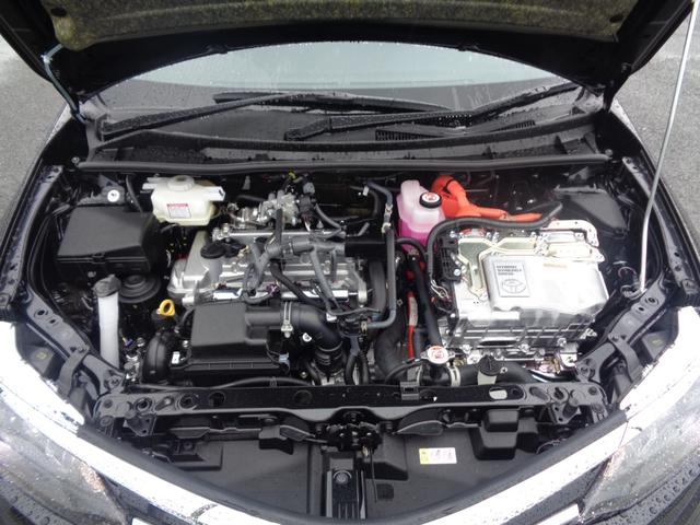 カローラフィールダー ハイブリッド　ＥＸ　登録済未使用車／ＴｏｙｏｔａＳａｆｅｔｙＳｅｎｓｅ／オートライト／オートハイビーム／スペアタイヤ／プッシュスタート／充電用ＵＳＢ端子Ｔｙｅｐ－Ｃ／ｎａｎｏｅＸ／プリクラッシュセーフティ／ＬＤＡ（30枚目）