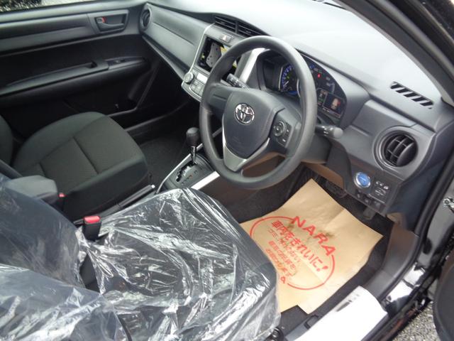 カローラフィールダー ハイブリッド　ＥＸ　登録済未使用車／ＴｏｙｏｔａＳａｆｅｔｙＳｅｎｓｅ／オートライト／オートハイビーム／スペアタイヤ／プッシュスタート／充電用ＵＳＢ端子Ｔｙｅｐ－Ｃ／ｎａｎｏｅＸ／プリクラッシュセーフティ／ＬＤＡ（33枚目）