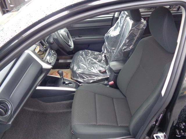 カローラフィールダー ハイブリッド　ＥＸ　登録済未使用車／ＴｏｙｏｔａＳａｆｅｔｙＳｅｎｓｅ／オートライト／オートハイビーム／スペアタイヤ／プッシュスタート／充電用ＵＳＢ端子Ｔｙｅｐ－Ｃ／ｎａｎｏｅＸ／プリクラッシュセーフティ／ＬＤＡ（46枚目）