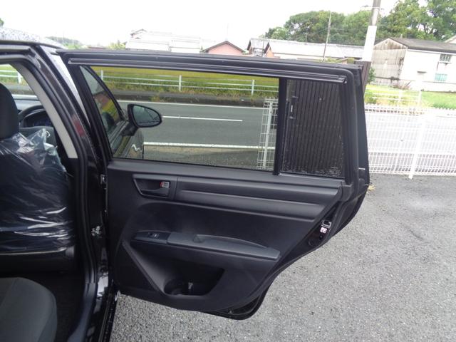 カローラフィールダー ハイブリッド　ＥＸ　登録済未使用車／ＴｏｙｏｔａＳａｆｅｔｙＳｅｎｓｅ／オートライト／オートハイビーム／スペアタイヤ／プッシュスタート／充電用ＵＳＢ端子Ｔｙｅｐ－Ｃ／ｎａｎｏｅＸ／プリクラッシュセーフティ／ＬＤＡ（47枚目）