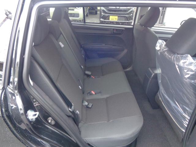 カローラフィールダー ハイブリッド　ＥＸ　登録済未使用車／ＴｏｙｏｔａＳａｆｅｔｙＳｅｎｓｅ／オートライト／オートハイビーム／スペアタイヤ／プッシュスタート／充電用ＵＳＢ端子Ｔｙｅｐ－Ｃ／ｎａｎｏｅＸ／プリクラッシュセーフティ／ＬＤＡ（49枚目）