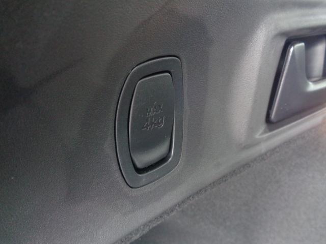 カローラフィールダー ハイブリッド　ＥＸ　登録済未使用車／ＴｏｙｏｔａＳａｆｅｔｙＳｅｎｓｅ／オートライト／オートハイビーム／スペアタイヤ／プッシュスタート／充電用ＵＳＢ端子Ｔｙｅｐ－Ｃ／ｎａｎｏｅＸ／プリクラッシュセーフティ／ＬＤＡ（60枚目）