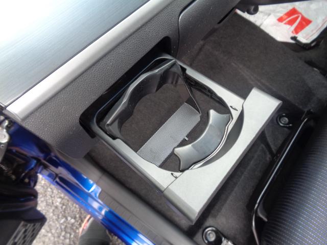 ムーヴ カスタム　Ｘ　１年走行距離無制限保証付／４ＷＤ／スマートアシスト／ナビ／ＴＶ／ＣＤ／ＤＶＤ／Ｂｌｕｅｔｏｏｔｈ／プッシュスタート／オートライト／フロントフォグライト／ＥＴＣ／純正１４ＡＷ／エンジンスターター（43枚目）