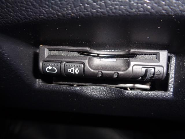 プリウス Ｓ　１年走行距離無制限保証付／ＦＭ・ＡＭラジオ／Ｂｌｕｅｔｏｏｔｈ／ＤＶＤ／バックモニター／オートライト／フロントフォグライト／スペアタイヤ／純正１５ＡＷ／プッシュスタート／ＥＴＣ／スペアタイヤ（16枚目）