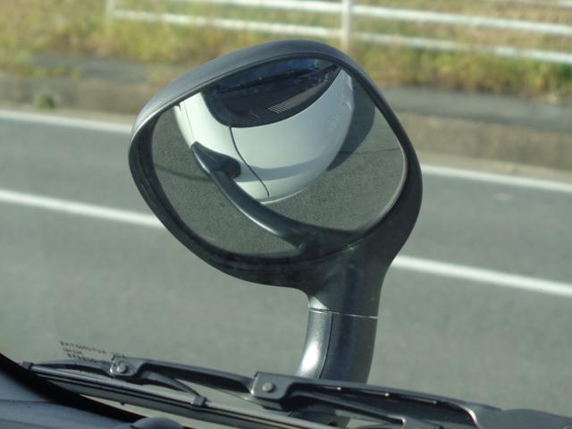 ハイエースバン ロングＤＸ　ＧＬパッケージ　登録済未使用車／トヨタセーフティセンス／全方位カメラ／スペアタイヤ／ステアリングスイッチ／オートライト／オートハイビーム／ＡＣ１００Ｖ／フェンダーミラー／両側スライドドア／前席パワーウィンドウスイッチ（25枚目）