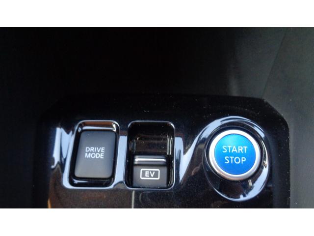 キックス Ｘ　ツートーンインテリアエディション　１年走行距離無制限保証付／アラウンドビューモニター／プロパイロット／ＥＴＣ／純正ナビ／ＴＶ／ナビ連動前後ドライブレコーダー／ハンドルヒーター／前席シートヒーター／１７ＡＷ／インテリジェントルームミラー（18枚目）