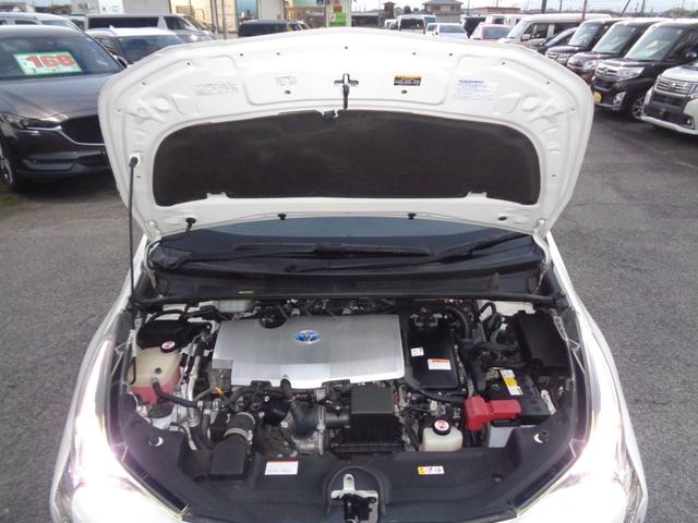 プリウス Ｓセーフティプラス　１年走行距離無制限保証付／ＥＴＣ／ナビ／ＴＶ／バックモニター／ヘッドアップディスプレイ／オートライト／フロントフォグライト／プッシュスタート／スペアタイヤ／１５ＡＷ／インテリジェントパーキングアシスト（31枚目）