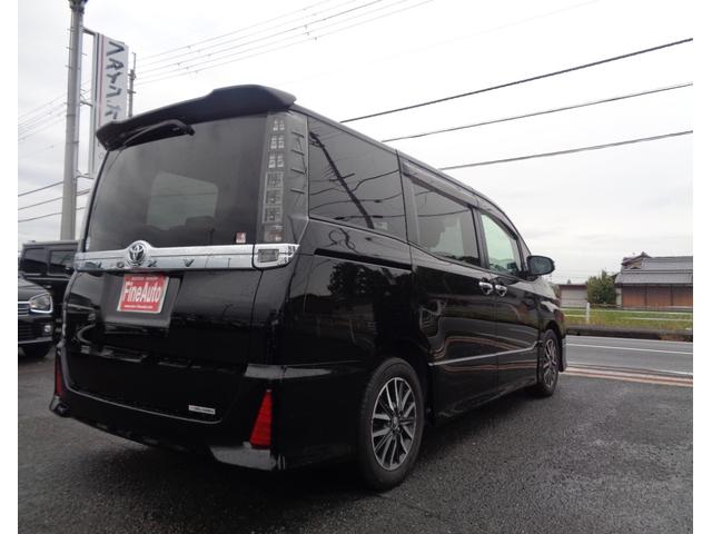 ヴォクシー ZS 煌II 1年走行距離無制限保証付/両側パワースライドドア/ナビ/TV/バックモニター/ETC/アイドリングストップ/プッシュスタート/オートハイビーム/純正16AW/オートライト/フロントフォグライト(8枚目)