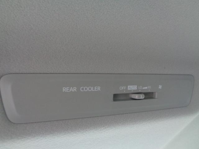 ヴォクシー ZS 煌II 1年走行距離無制限保証付/両側パワースライドドア/ナビ/TV/バックモニター/ETC/アイドリングストップ/プッシュスタート/オートハイビーム/純正16AW/オートライト/フロントフォグライト(54枚目)