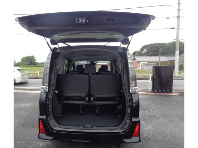 ヴォクシー ZS 煌II 1年走行距離無制限保証付/両側パワースライドドア/ナビ/TV/バックモニター/ETC/アイドリングストップ/プッシュスタート/オートハイビーム/純正16AW/オートライト/フロントフォグライト(59枚目)