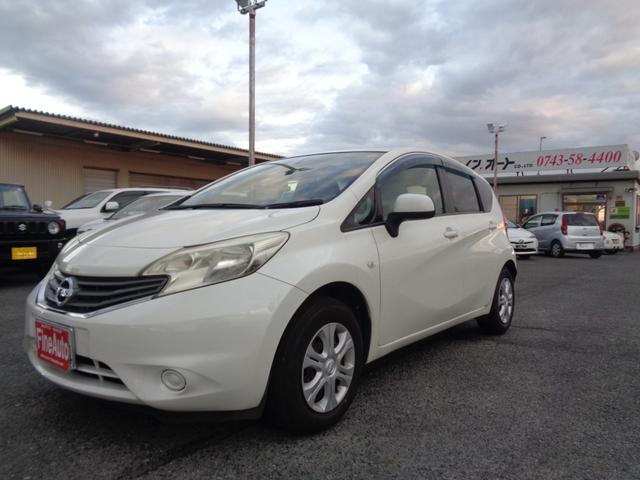 ノート X DIG-S 1年走行距離無制限保証付/ナビ/TV/プッシュスタート/アイドリングストップ/スペアタイヤ/Bluetooth/FM・AMラジオ/ヘッドライトレベライザー/キーレス・スペアキーあり/オートエアコン(3枚目)