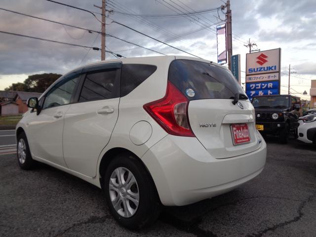 ノート X DIG-S 1年走行距離無制限保証付/ナビ/TV/プッシュスタート/アイドリングストップ/スペアタイヤ/Bluetooth/FM・AMラジオ/ヘッドライトレベライザー/キーレス・スペアキーあり/オートエアコン(6枚目)
