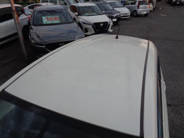 ノート X DIG-S 1年走行距離無制限保証付/ナビ/TV/プッシュスタート/アイドリングストップ/スペアタイヤ/Bluetooth/FM・AMラジオ/ヘッドライトレベライザー/キーレス・スペアキーあり/オートエアコン(9枚目)