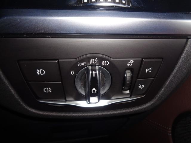 X4 xDrive 20d Mスポーツ ワンオーナー/パノラマガラスサンルーフ/ETC/前後ドライブレコーダー/全方位カメラ/ナビ/TV/置くだけ充電/パワーバックドア/シートヒーター/パワーシート/純正19AW/ヘッドアップディスプレイ(12枚目)