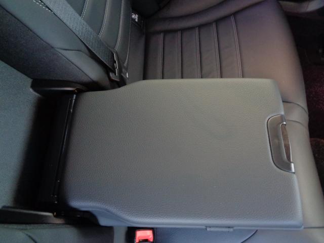 Ｃクラス Ｃ２００アバンギャルド　ＡＭＧライン　ナビ／ＴＶ／Ｂｌｕｅｔｏｏｔｈ／ＦＭ・ＡＭラジオ／バックモニター／純正ドライブレコーダー前方／ＥＴＣ／純正１８ＡＷ／ヘッドアップディスプレイ／リヤフォグライト／オートライト／クルーズコントロール（64枚目）