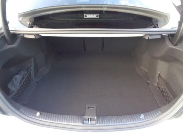 Ｃクラス Ｃ２００アバンギャルド　ＡＭＧライン　ナビ／ＴＶ／Ｂｌｕｅｔｏｏｔｈ／ＦＭ・ＡＭラジオ／バックモニター／純正ドライブレコーダー前方／ＥＴＣ／純正１８ＡＷ／ヘッドアップディスプレイ／リヤフォグライト／オートライト／クルーズコントロール（71枚目）