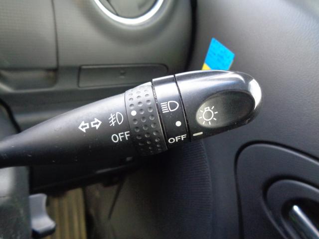 タント カスタムＸスペシャル　１年走行距離無制限保証付／片側パワースライドドア／ナビ／ＴＶ／ＣＤ・ＤＶＤ／Ｂｌｕｅｔｏｏｔｈ／ＦＭ・ＡＭラジオ／純正１４ＡＷ／スペアタイヤ／フロントフォグライト／キーレス／オートエアコン（12枚目）